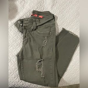 Mid rise size 9 jeans
